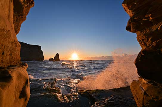 「本日も晴天なり」（千葉県・大波月海岸）