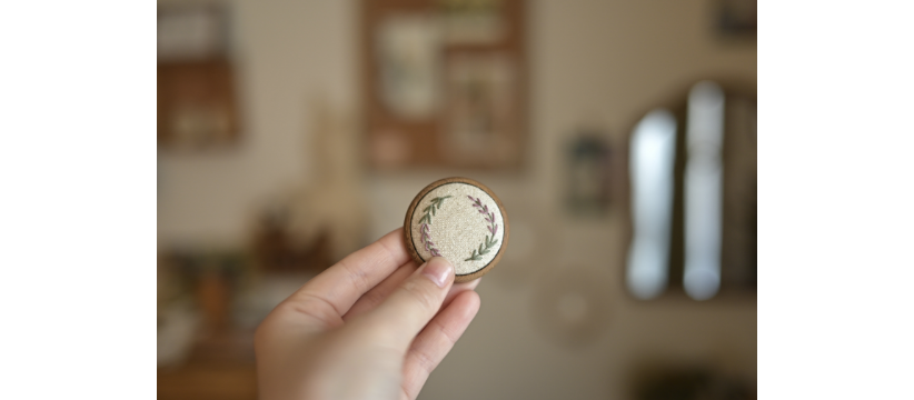 刺繍とカメラのワークショップ（講師：糸と暮らし（刺繍作家） 糸）