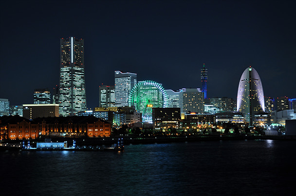 電球に設定（青みが増す）