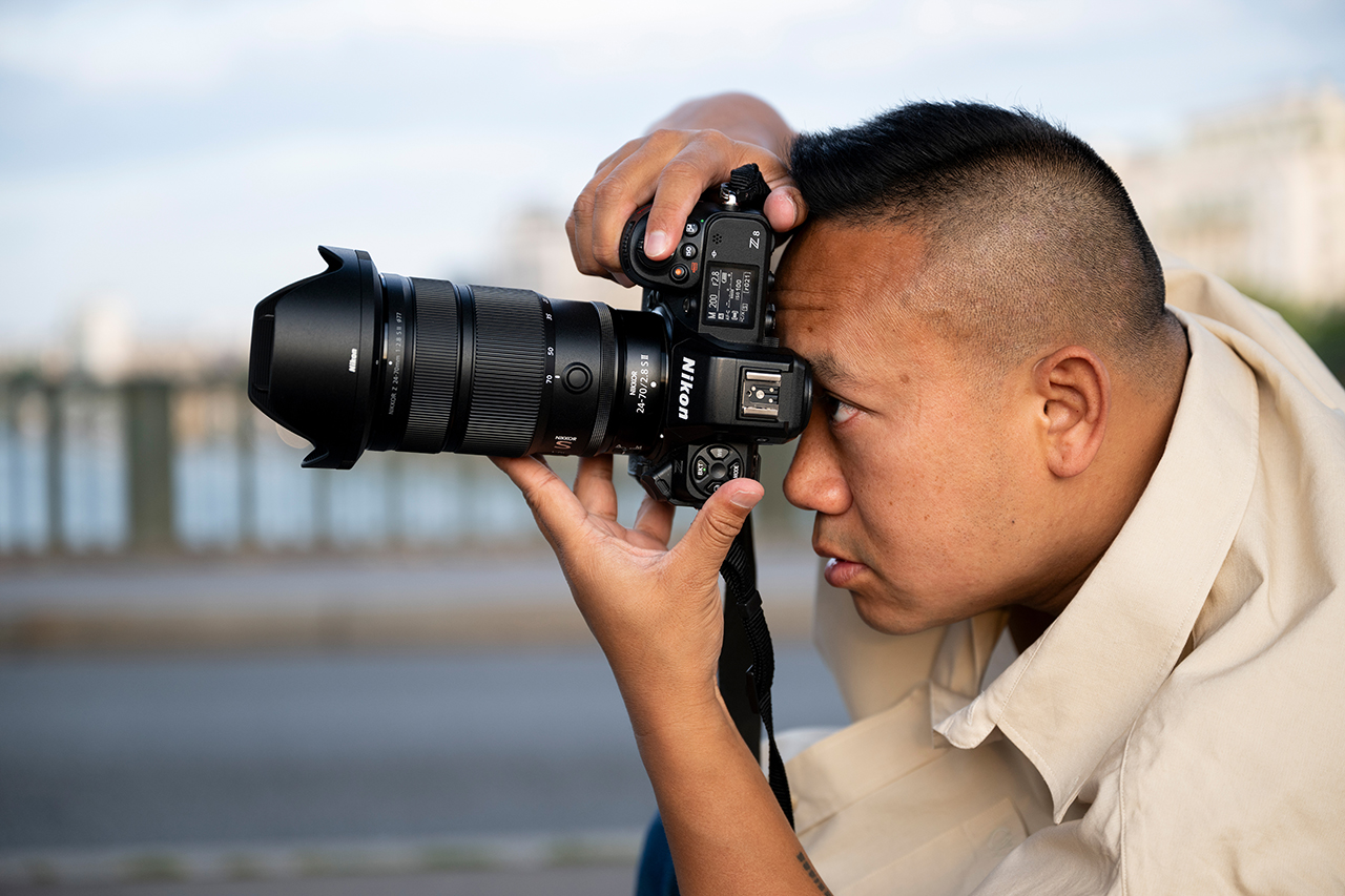 24-70mm f/2.8ズームレンズとして世界最軽量