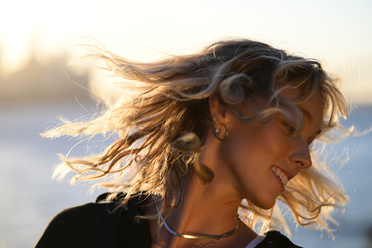 妥協のない光学性能と軽量化を同時に実現