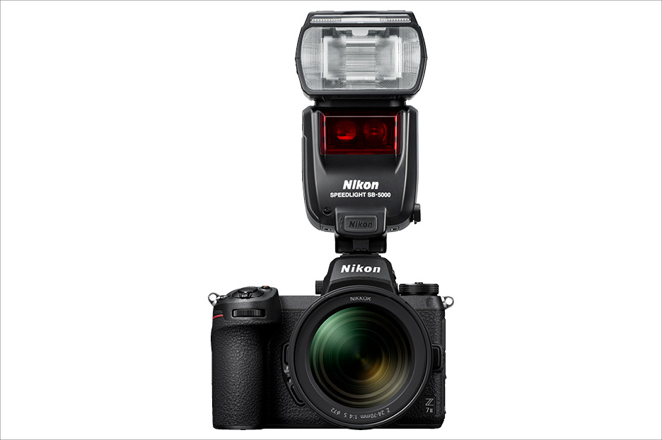 Z7II - 製品特長(撮影の幅を広げる拡張性) | ミラーレスカメラ Z7II - 製品特長(撮影の幅を広げる拡張性) | ミラーレスカメラ