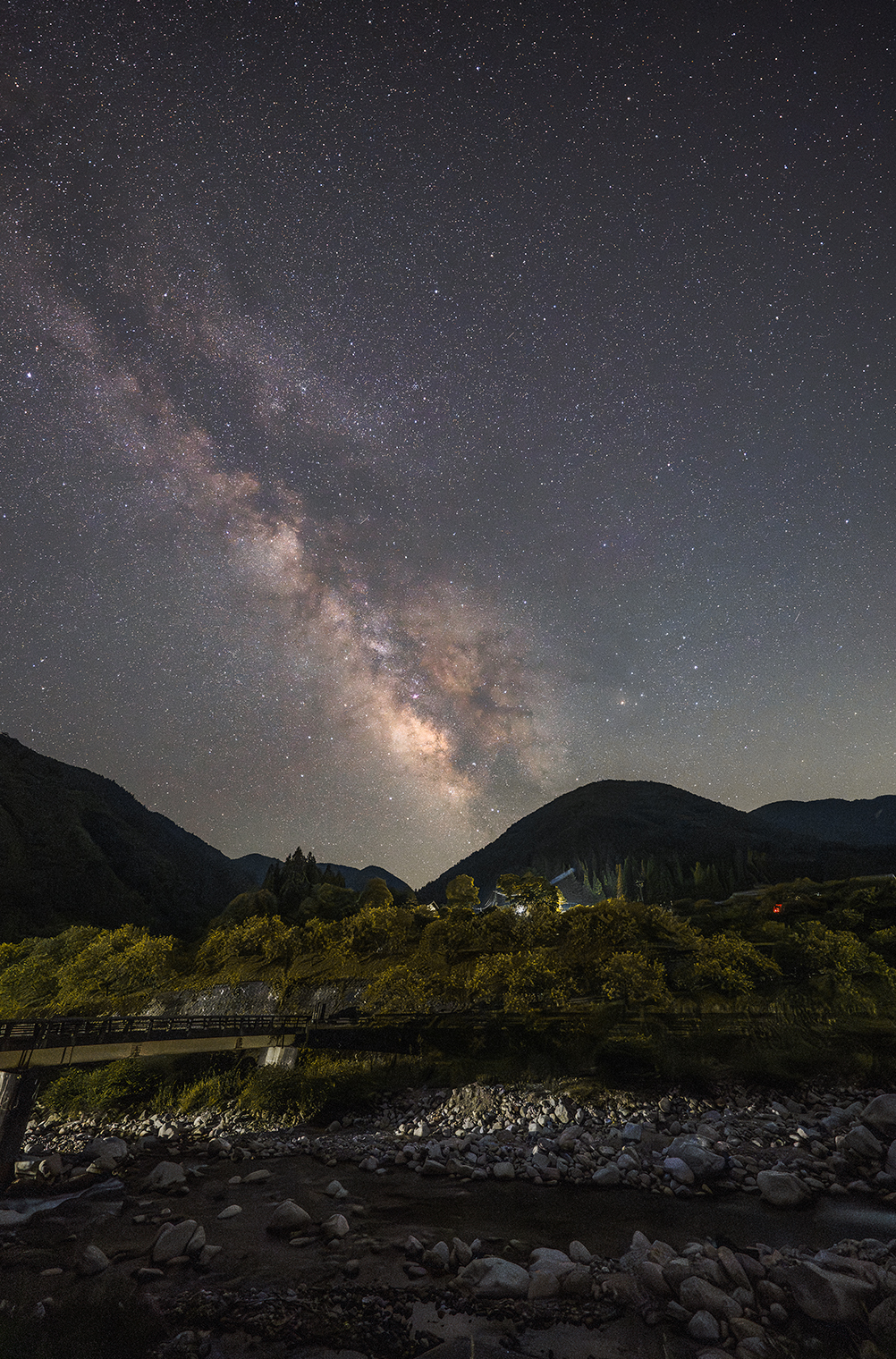 まちゅばら×NIKKOR Z 14-24mm f/2.8 S作品