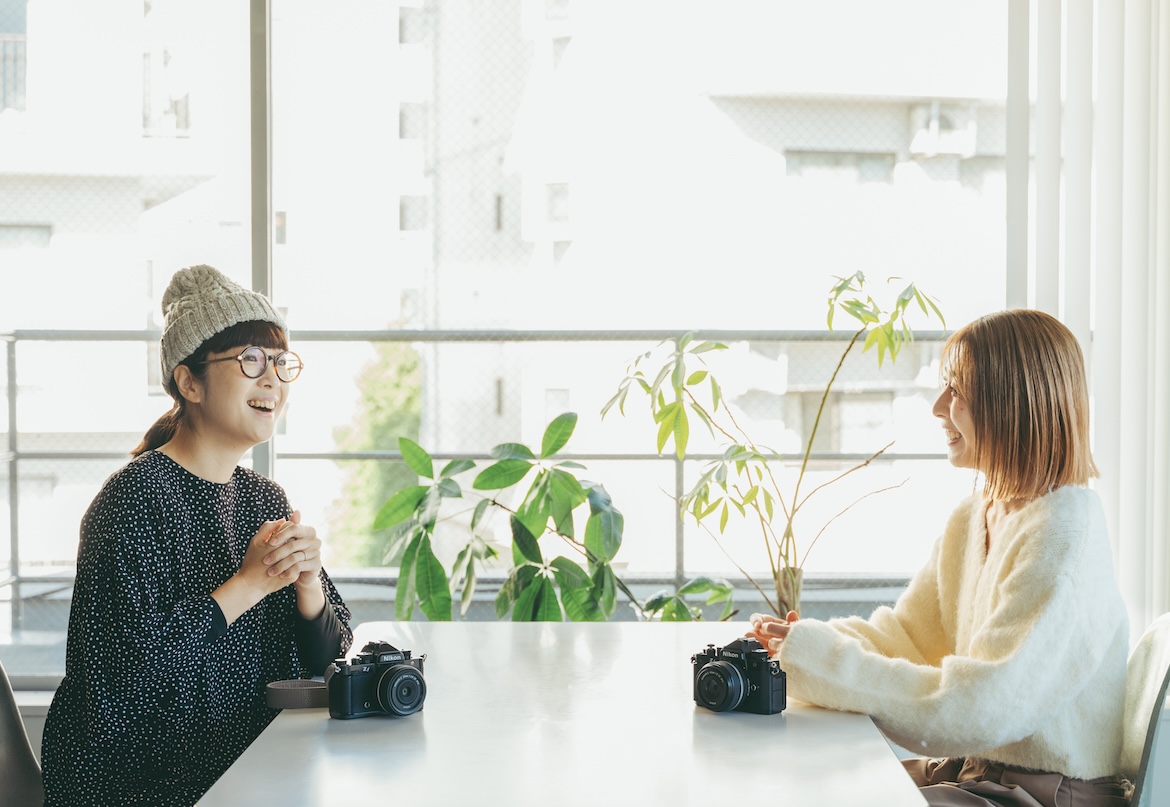 Vol.3 「自分なりの解釈を込めた街スナップ」コムロミホ×yuco