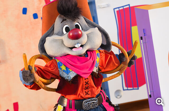 ●カメラ: D750 ●レンズ: AF-S NIKKOR 70-200mm f/4G ED VR ●露出モード:絞り優先オート、1/400秒、f/5 ●ホワイトバランス: 晴天 ●ISO感度: ISO 1600