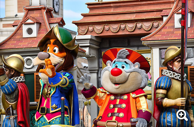 ●カメラ: D5600 ●レンズ: AF-P DX NIKKOR 70-300mm f/4.5-6.3G ED VR ●撮影モード: プログラムオート、1/800秒、f/7.1 ●ホワイトバランス: 晴天 ●ISO感度: オート（ISO 400）