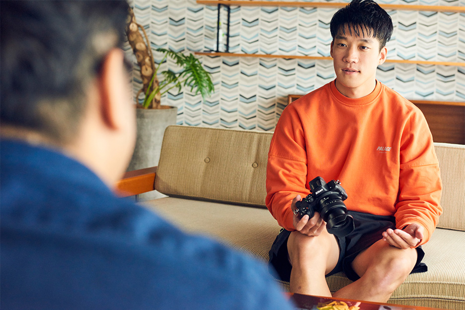 フォトグラファー 飯野匠紀氏とニコンZ 5開発メンバー 足立との対談