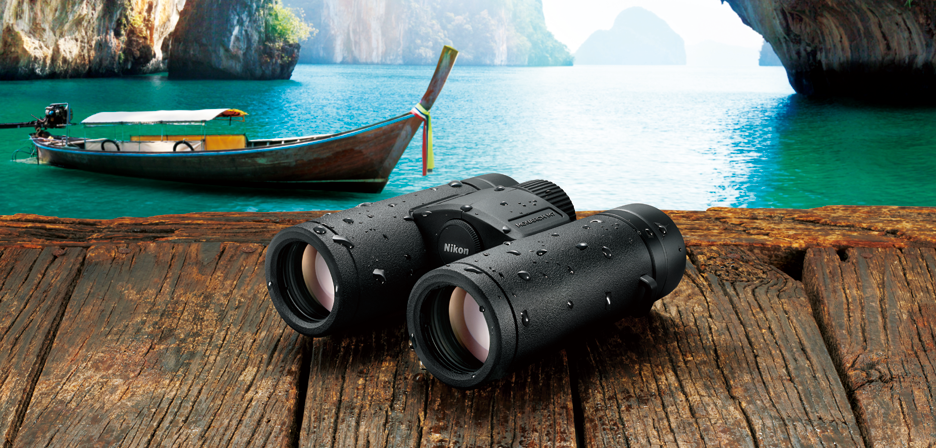 防水タイプの双眼鏡イメージ
