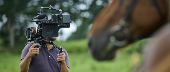 シネマティックな映像美にこだわるなら