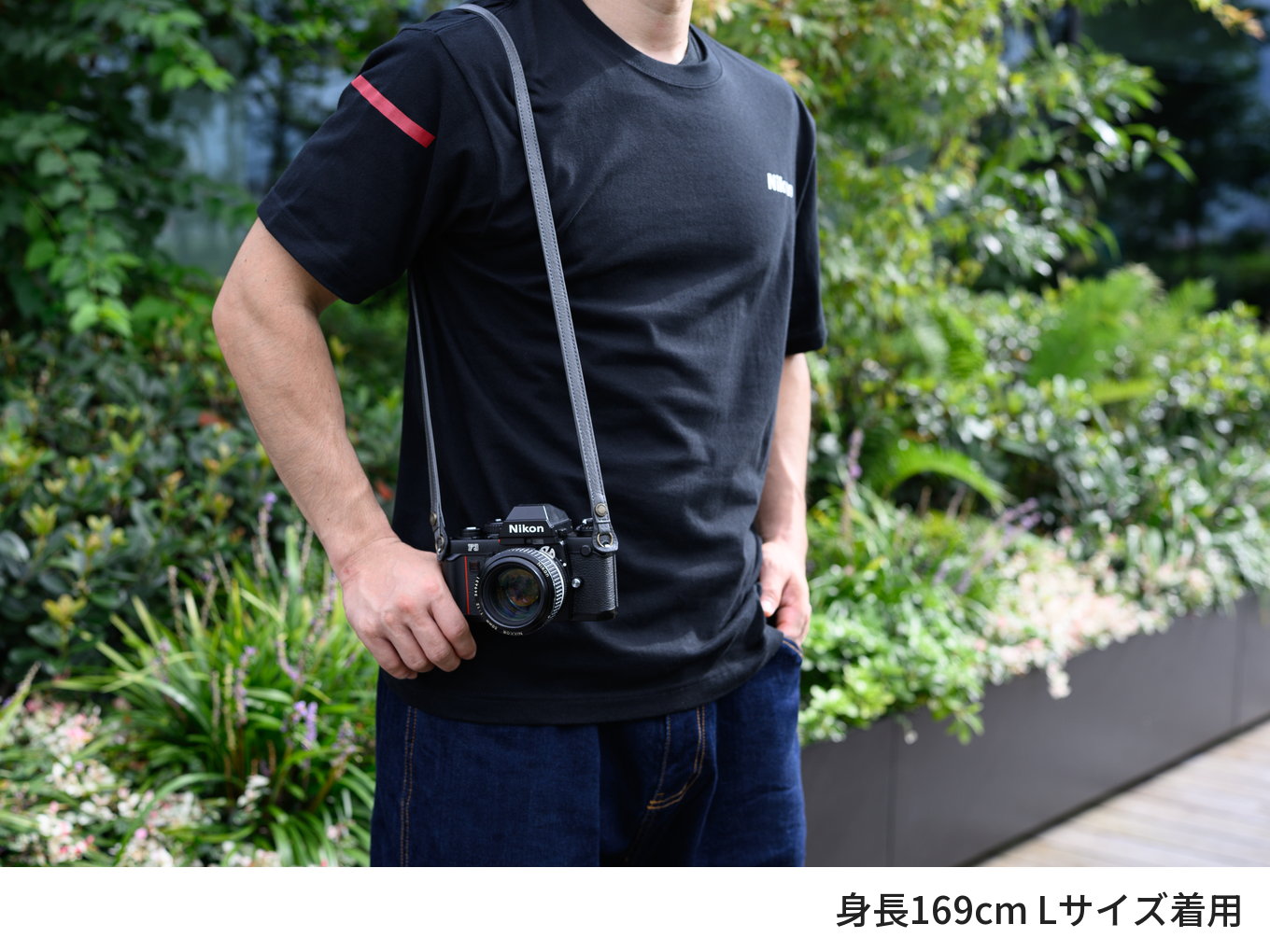 ニコン Tシャツ ブラック×レッド XL