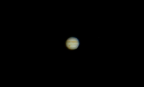 ●カメラ：COOLPIX P1000 ●焦点距離：約12000mm相当（35mm判換算）●撮影モード：マニュアル、1/50秒、f/8 ●ホワイトバランス：晴天 ●ISO感度：100 ●ピクチャーコントロール：ビビッド