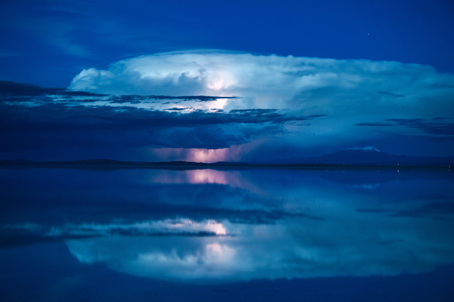 雲中の雷